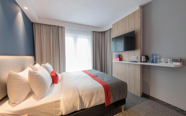 Holiday Inn Express Warsaw - Mokotow by IHG