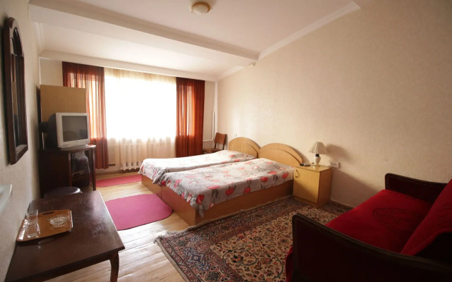Hotel BU