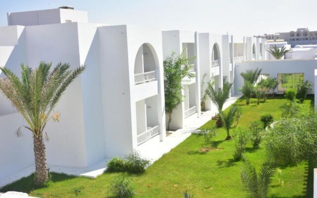 TMK Marine Beach Hotel