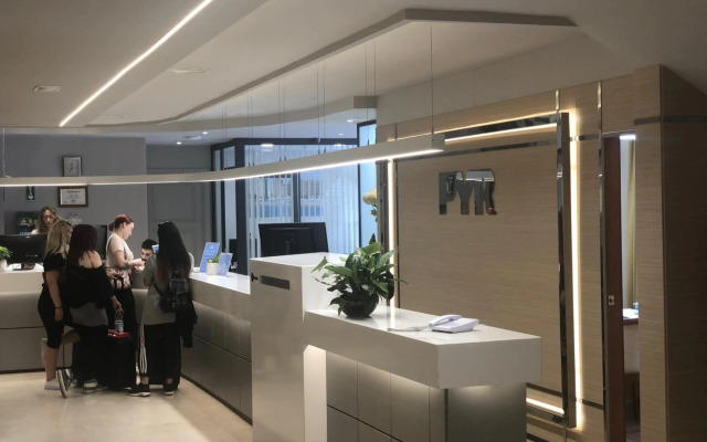 Aparthotel PYR Fuengirola