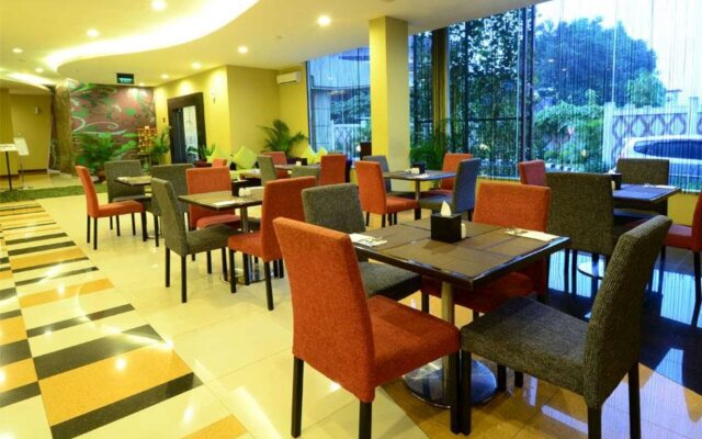 IPB Hotel And Convention Center