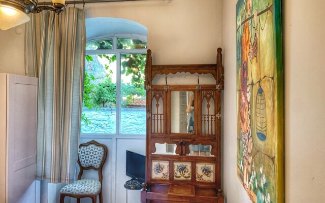 Akarsu Kalyopi Otel
