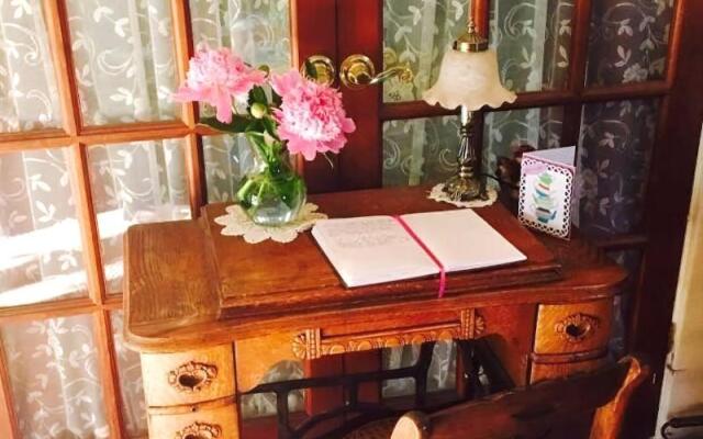 The Bella Ella B&B