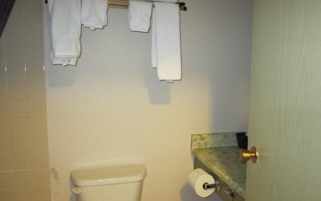 Ramada by Wyndham Dawson Creek