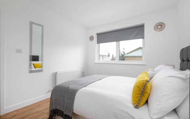 Skyvillion Tower Points - Tower Point Lovely apartment in Enfield London