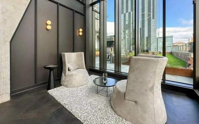 Deansgate Suite - Luxespa - Skyline - Breakfast