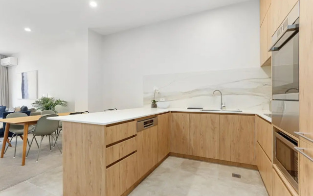 Hobson Quay Apartments by Urban Rest