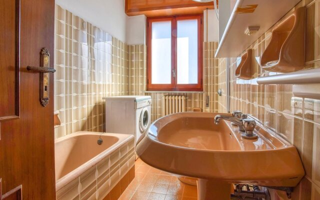 Amazing Apartment in Montepaone With 4 Bedrooms