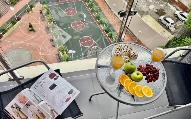 Sun City Apartment (Сан Сити Апартмент) на улице Горького 24