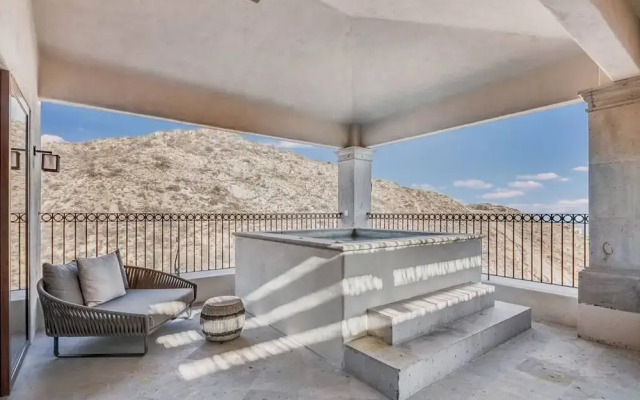 Three Bedroom Residence