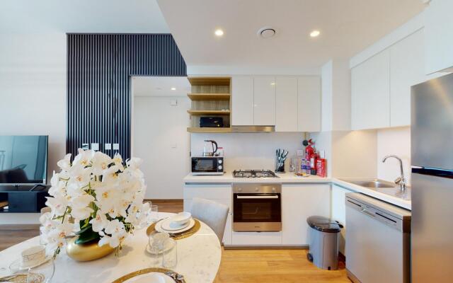 Downtown - Downtown Views II 302