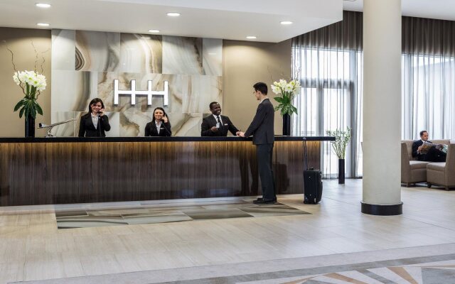 Heston Hyde Hotel