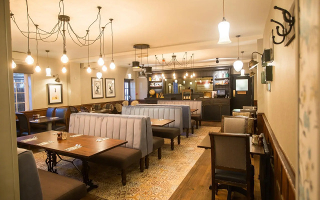 The Chequers Marlow