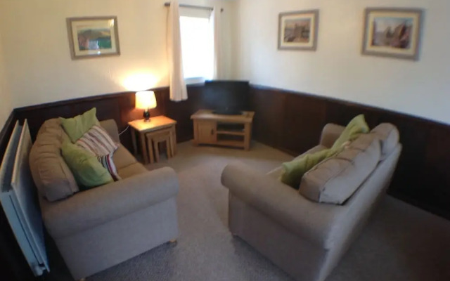 Birchenfields Family Friendly Cottages, Play Barn for all Ages and Summer Hous