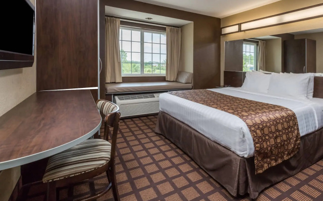 Microtel Inn & Suites by Wyndham Jacksonville Airport