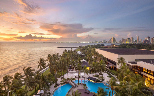 Sofitel Philippine Plaza Manila