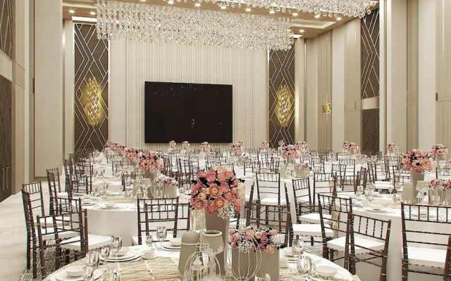 UMA Hotel and Residences