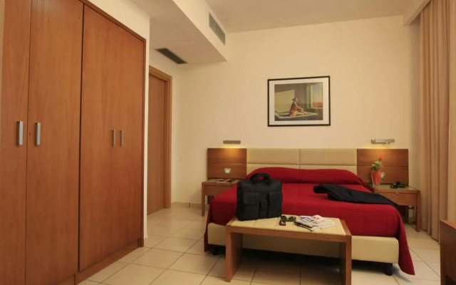 La Costiera Hotel