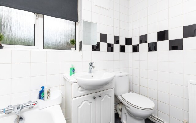 Lark Rise Apartments