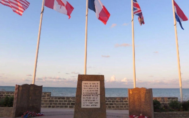 Characteristic holiday villa in Berigny with enclosed garden