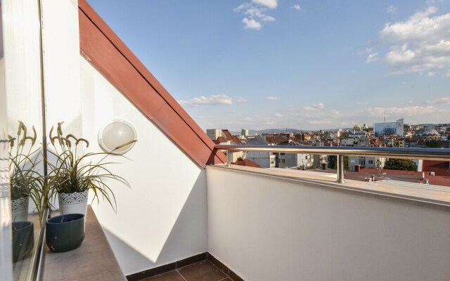 FM Deluxe 2-BDR Maisonette - Vitosha Mountain View
