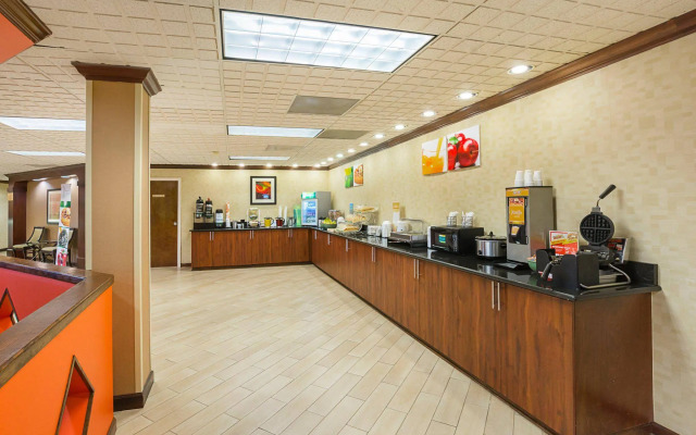 Quality Inn & Suites Florence Civic Center