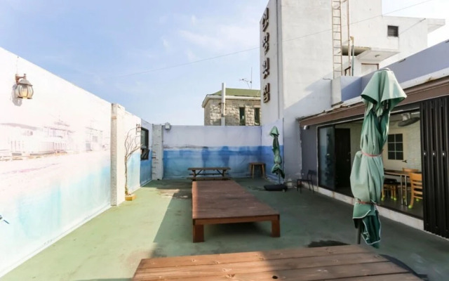 Busan Haeundae Podo Pension