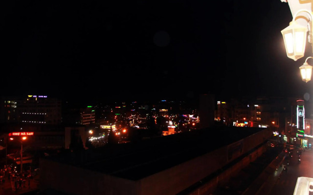 Diamond Hotel