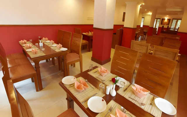 Hotel Aroor Residency