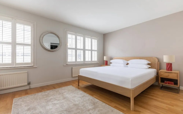 Canning Place Mews by Onefinestay