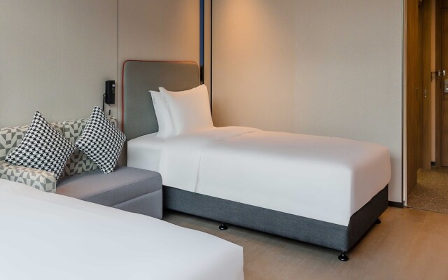 Holiday Inn Express Jiangmen East Station, an IHG Hotel