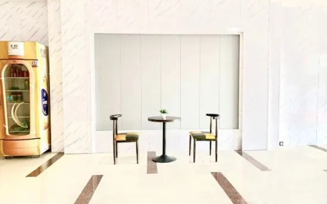 Nanchang Yiman Hotel (Qingshan Lake Wanda Plaza store)