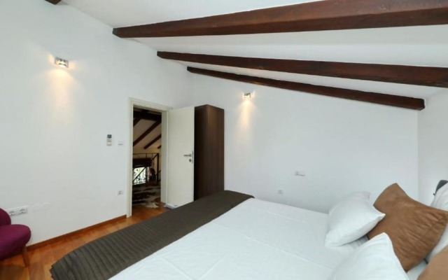 Holiday Home Mirta