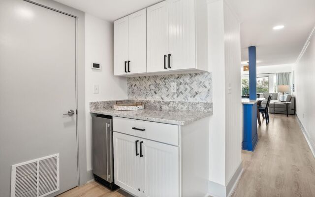 401 Captain John Fripp Villa