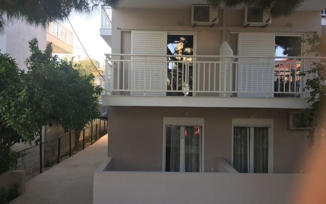 Room-lovely Room for 2 People in Limenar