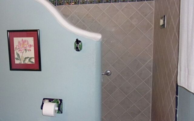 Casita Montana Hotel and Suites