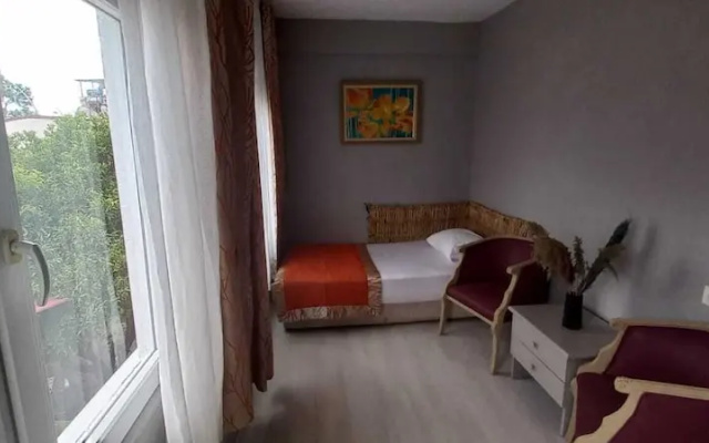 Mert Hotel