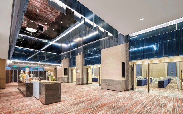 Vignette Collection Hangzhou Huaxia Center Hotel by IHG