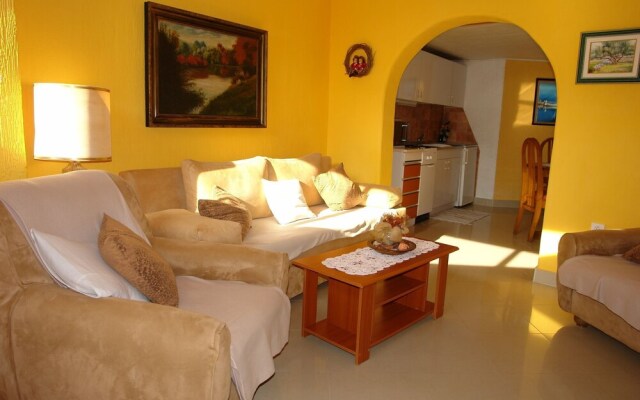 Apartments SENKA