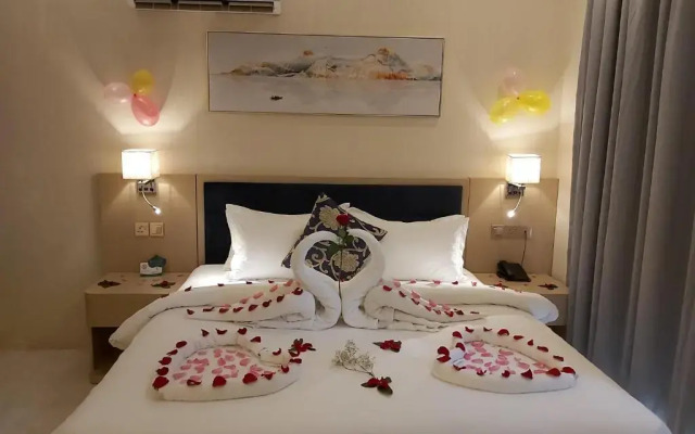 Season Inn Hotel