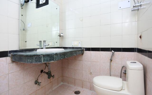 OYO 16688 Hotel Vrs