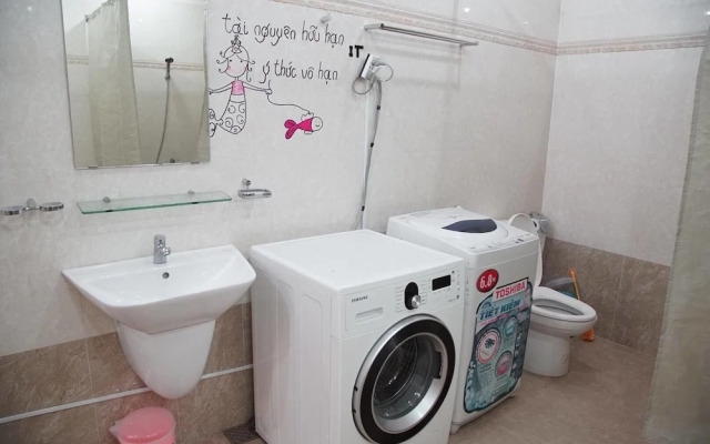 Dreambox Oxeraak Tan Binh - Hostel