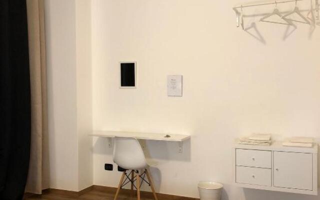 PUGLiA CHiC Camere private con bagni condivisi