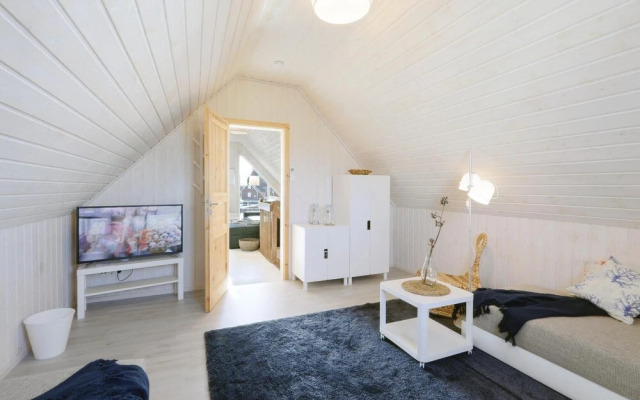 Nice Home in Zerpenschleuse With 2 Bedrooms and Wifi