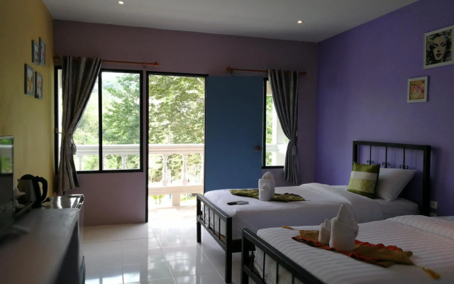 Stamp Hills Resort & Restaurant