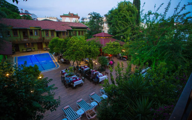 Oscar Boutique Hotel