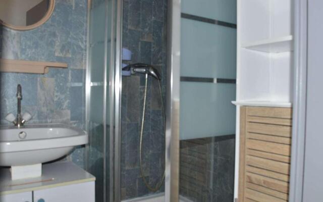 Appartement Le Grau-du-Roi, 2 pièces, 4 personnes - FR-1-250-146