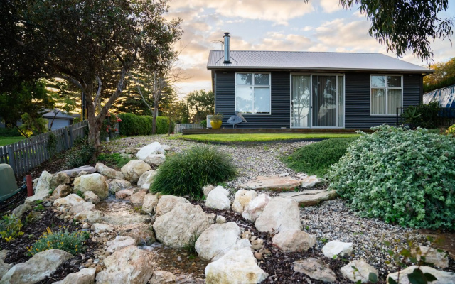 Goolwa Pelican Cottage – Outside – Goolwa