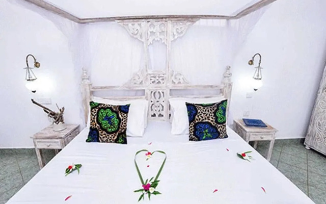 Watamu Sunflower House