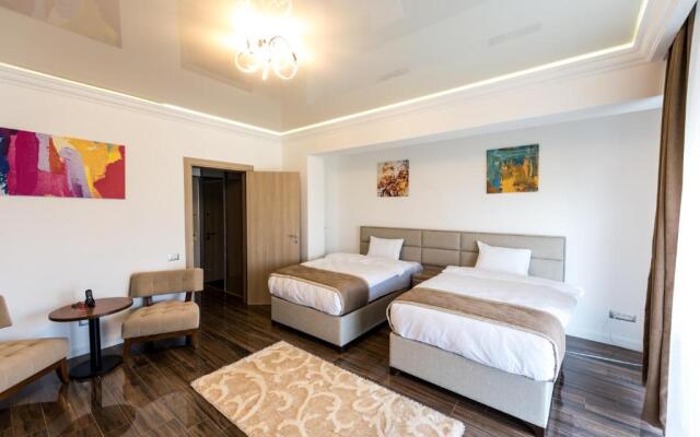 White Tower Mamaia